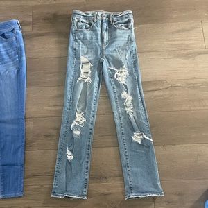 AE slim boot destroyed medium wash jean size 2 short